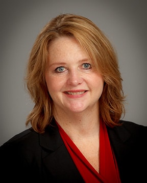 Lesley Pregenzer Headshot